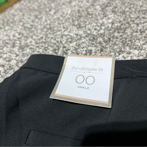 NWT Chico's The Ultimate Fit Trouser 28 In Black Ankle Pants Size 00 $99 Retail - Picture 13 of 13